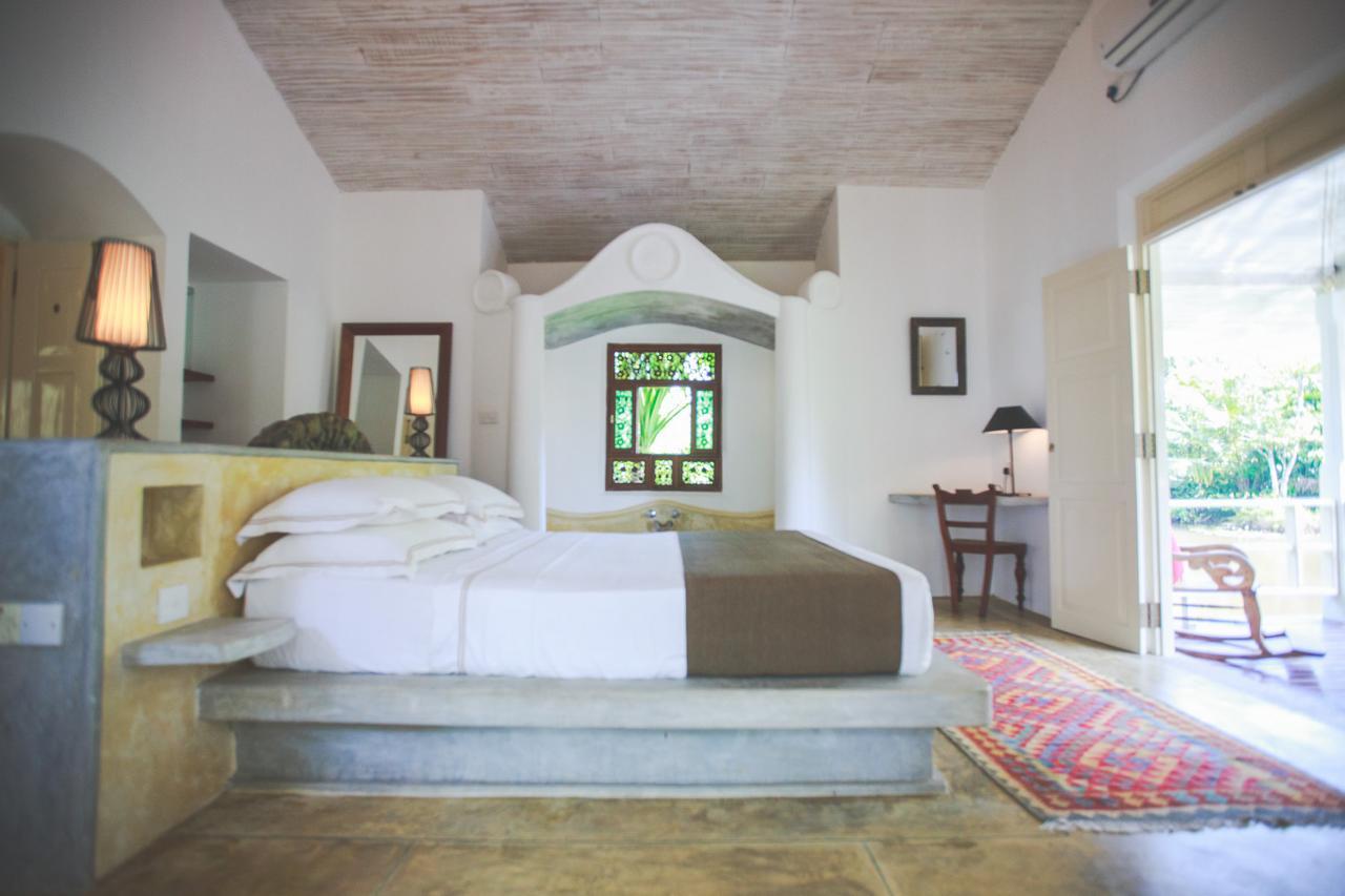 Karmel Villa Thalduwa Island - Five Bedroom Luxury Villa With Private Pool Ахангама Экстерьер фото