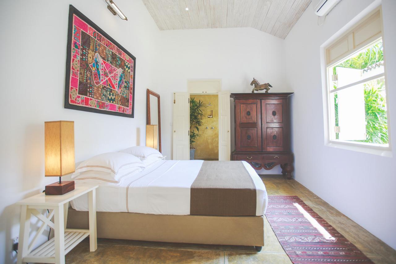 Karmel Villa Thalduwa Island - Five Bedroom Luxury Villa With Private Pool Ахангама Экстерьер фото