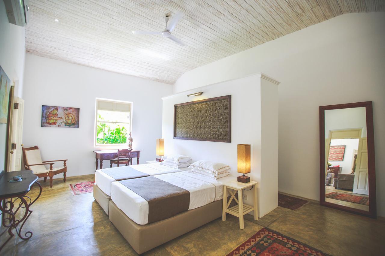 Karmel Villa Thalduwa Island - Five Bedroom Luxury Villa With Private Pool Ахангама Экстерьер фото